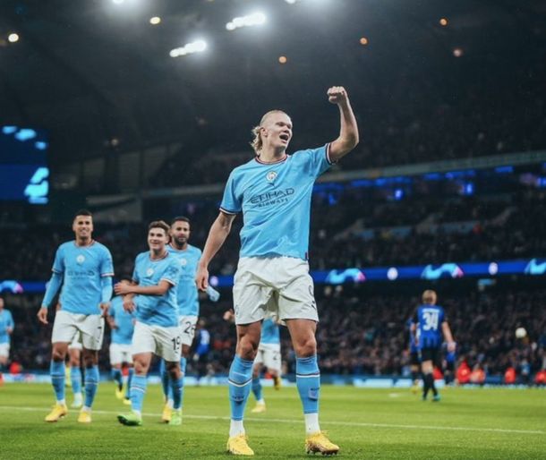 Con 22 años Haaland llegó a los 175 goles ¿cuántos tenían Messi y Ronaldo a su edad?