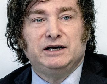 Ahora Javier Milei contradice al Indec.