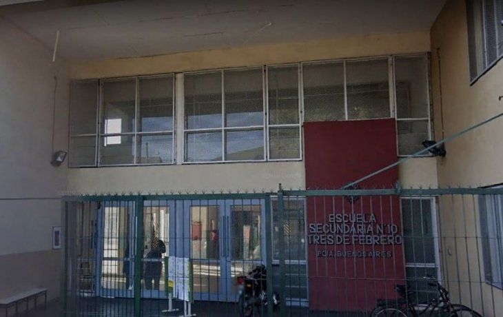 Un profesor de Química acosaba a sus alumnas para aprobarlas: hay más de 20 denuncias