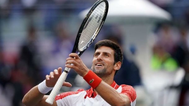 Djokovic ganó el Masters de Shanghái y quedó cerca de ser el número uno del mundo