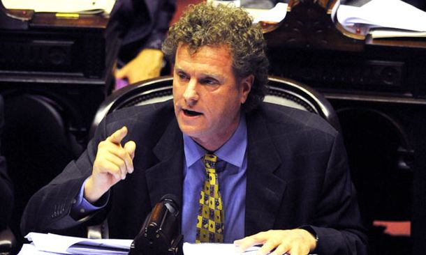 Piden actualización automática del mínimo cada dos años