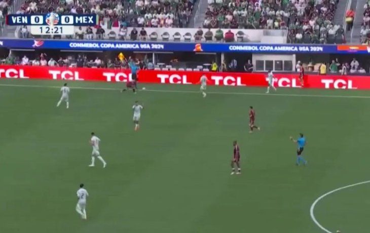 Hinchas mexicanos le cantaron ooole, ooole a Venezuela
