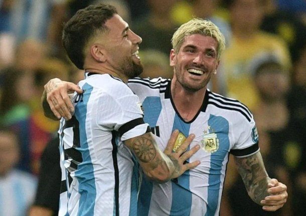 Rodrigo de Paul y Nicolás Otamendi.