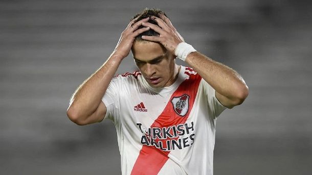 Rafael Santos Borré no se va de River pese a la oferta del Palmeiras