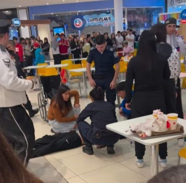 Graves incidentes en el Tortugas Open Mall: heridos de arma blanca y saqueos en negocios del shopping