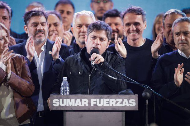 Axel Kicillof y el gran triunfo de Fuerza Patria en las elecciones legislativas bonaerenses.