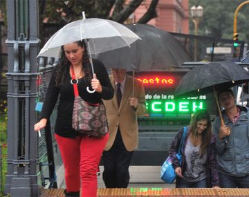 Rige un alerta por tormentas fuertes para la Capital y el Conurbano bonaerense