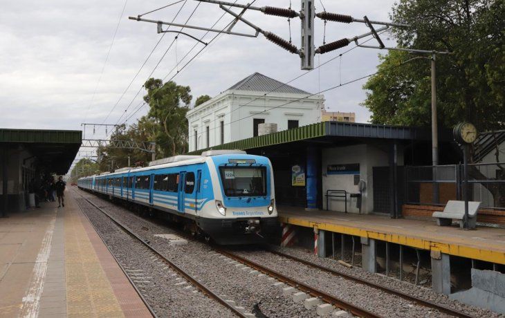 Fernando Gray: Convirtieron la audiencia pública sobre el aumento en colectivos y trenes en un posteo de redes sociales