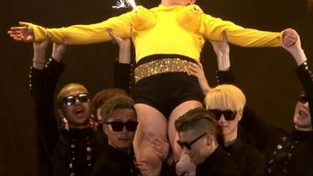 el autor del gangnam style cambio de sexo para un show el autor del gangnam style cambio de sexo para un show