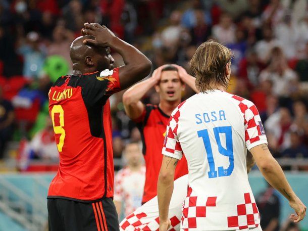 Mundial de Qatar 2022: Lukaku se perdió dos goles increíbles y se convirtió en meme