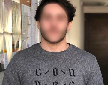 Ex rugbier e hijo de un economista: quién escapó del hospital y se vino en un barco