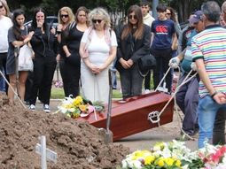 El último adiós a Mariano Castro: familiares y artistas lo despidieron con profundo dolor