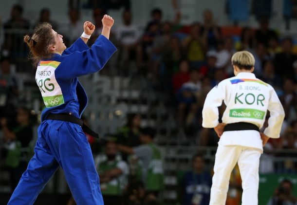 Tras lograr la medalla de oro, Paula Pareto va por el sueño de la medicina