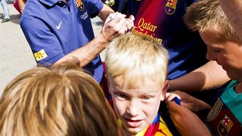 polemica en medio oriente por la visita del barca de messi polemica en medio oriente por la visita del barca de messi