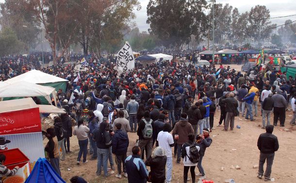 La otra cara del recital del Indio: detenidos, heridos y un atrapado en el baño