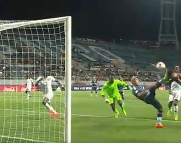 El fuera de juego que anuló el primer gol de Argentina