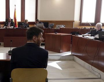 Messi y su padre fueron condenados por evasión fiscal en España