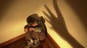 un padre le pego a un chico de 12 tras un partido de futbol infantil de la afa un padre le pego a un chico de 12 tras un partido de futbol infantil de la afa