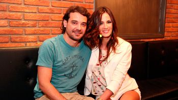 paula y pedro: su anecdota al pensar que tendrian mellizos y mano indiscreta en vivo paula y pedro: su anecdota al pensar que tendrian mellizos y mano indiscreta en vivo