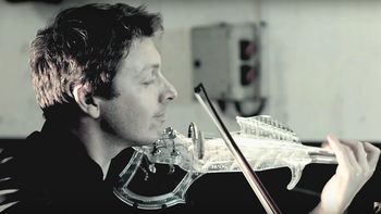 3dvarius: crean un espectacular violin que nacio de una impresora 3d 3dvarius: crean un espectacular violin que nacio de una impresora 3d