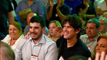 la ucr eligio a un intendente de 36 anos como nuevo presidente de su comite nacional la ucr eligio a un intendente de 36 anos como nuevo presidente de su comite nacional