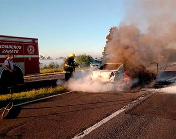 Choque e incendio en Ruta 12: murieron dos personas