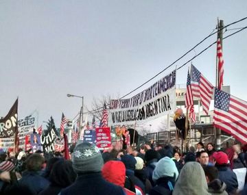Gobierno garantiza continuidad laboral trabajadores de empresas Donnelley y Lear