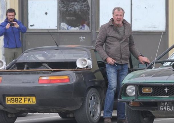 Los ingleses de Top Gear siguen con la polémica: emitieron el programa y se burlan de Argentina