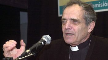 asaltaron a monsenor casaretto y le robaron el auto asaltaron a monsenor casaretto y le robaron el auto