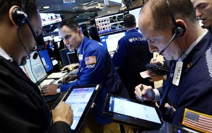 Wall Street y Europa se hundieron hasta 4,3% tras desplome la bolsa china