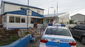 lo sorprendieron con su amante, salio desnudo a la calle y fingio un secuestro lo sorprendieron con su amante, salio desnudo a la calle y fingio un secuestro