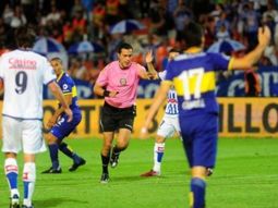 Pedro Argañaraz, el árbitro de Godoy Cruz-Boca. Pedro Argañaraz, el árbitro de Godoy Cruz-Boca.