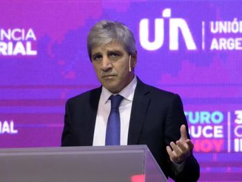 Caputo, en la UIA: Es difícil flotar si la alternativa es el comunismo