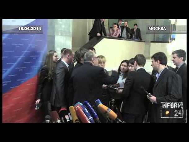 Un diputado ruso amenazó con violar a una  periodista embarazada