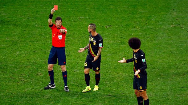 Insólito: un jugador fue sancionado por insultar a un árbitro.... en Facebook