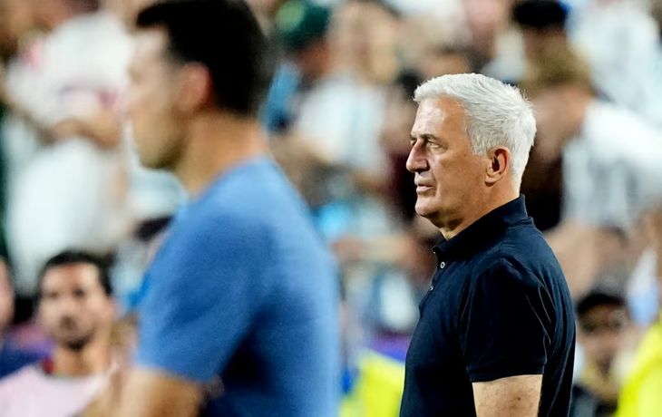 El DT de Argelia no pudo con Messi: Se sintió como si la historia del fútbol se hubiera...