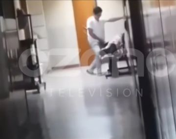 Médico le pasó los genitales por la cara a una paciente