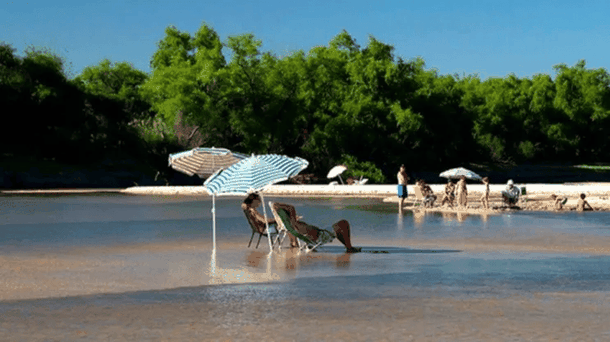 El balneario municipal Arenas Blancas. El balneario municipal Arenas Blancas.