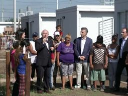 Macri entregó viviendas en Santa Fe Macri entregó viviendas en Santa Fe