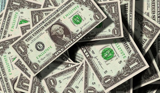 En el debut de Dujovne como súperministro, el dólar abrió a $24,80