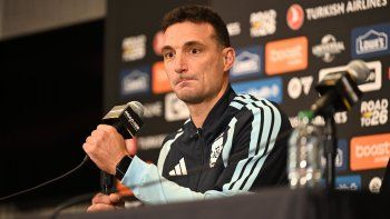 Lionel Scaloni en la conferencia de prensa tras el amistoso ante Islandia. Lionel Scaloni en la conferencia de prensa tras el amistoso ante Islandia.
