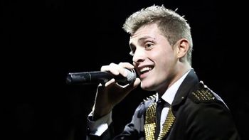 crece la teoria del suicidio del ex participante la voz: mi entorno no apoya que soy gay crece la teoria del suicidio del ex participante la voz: mi entorno no apoya que soy gay