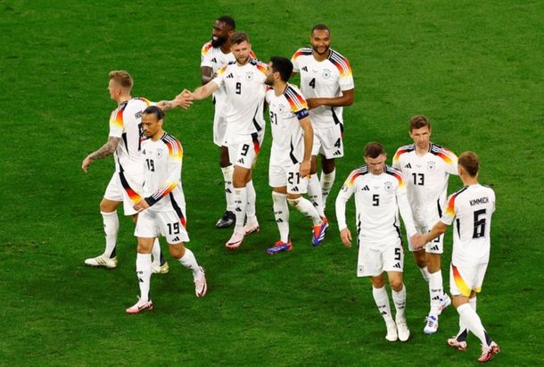 Un futbolista de Alemania le fracturó la mano a un hincha propio en la Eurocopa 2024