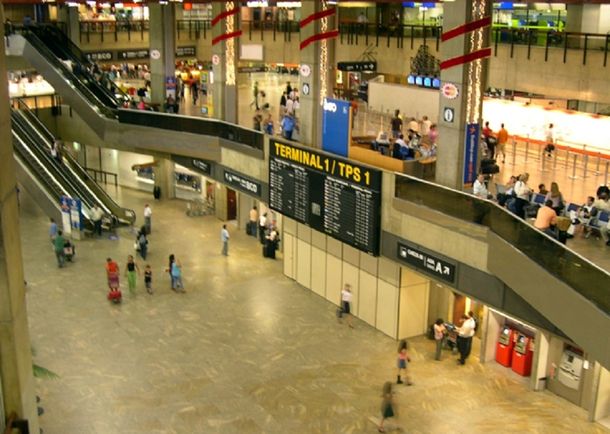 Detuvieron en Brasil a un argentino con 2.600 collares de oro