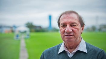 bilardo: hay que darle pastillitas a los jugadores como placebo para la altura bilardo: hay que darle pastillitas a los jugadores como placebo para la altura