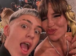 El conmovedor mensaje de Juan Otero en apoyo a su mamá: Hay Flor Peña para rato