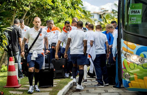 Escándalo: en España aseguran que los holandeses se fueron de fiesta