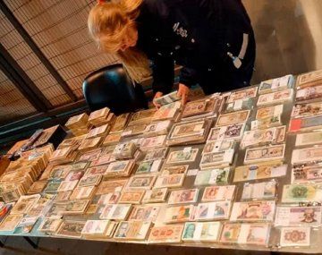 Aduana secuestró colección de monedas y billetes históricos: cuánto vale
