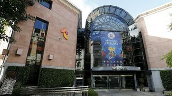 el gobierno insiste con intervenir torneos por el escandalo en la fifa el gobierno insiste con intervenir torneos por el escandalo en la fifa