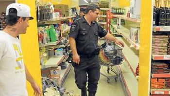 hubo intentos de saqueo y robos luego de la fuerte lluvia hubo intentos de saqueo y robos luego de la fuerte lluvia